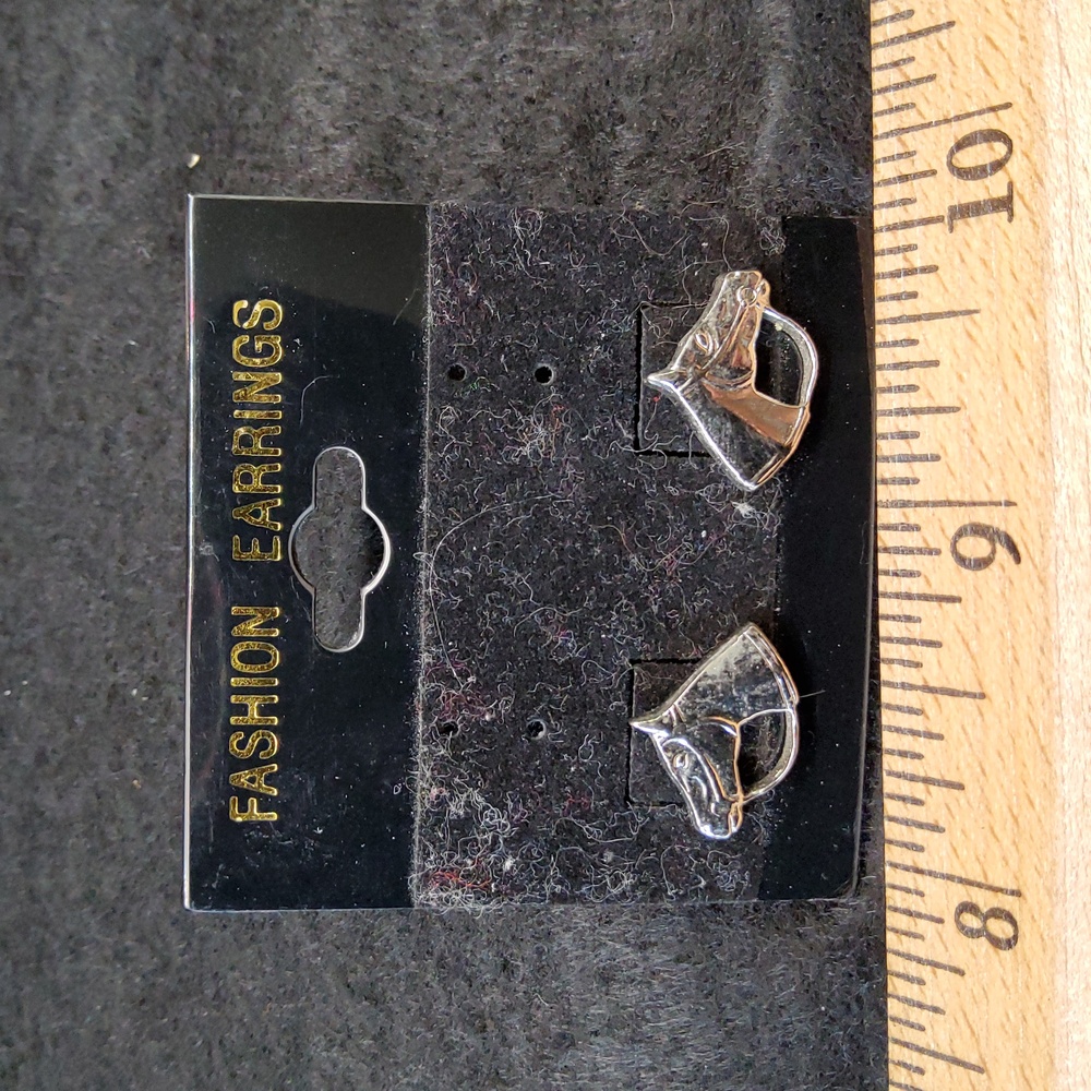 Silver-tone Horse Head Earrings Rodeo Stallion Post